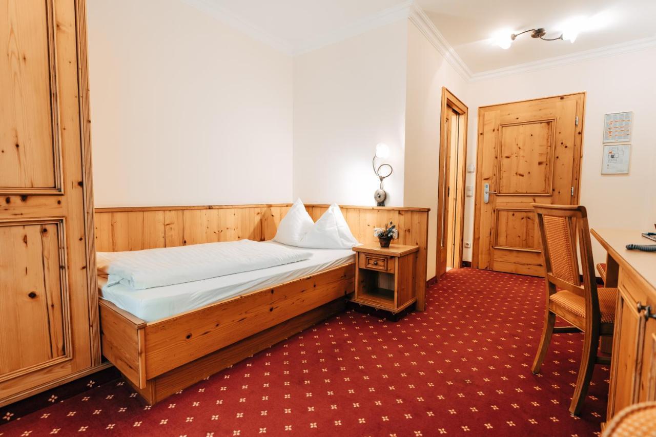 Post Post Hotel - Alpine Boutique Hotel & Spa Bad Hofgastein Exteriör bild